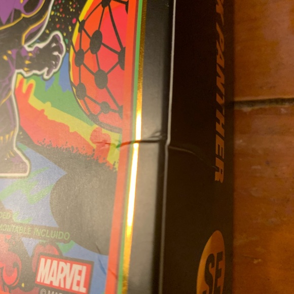 NEW Funko Pop Pin Black Light Panther Target Exclusive Ages 6+ - Picture 4 of 5